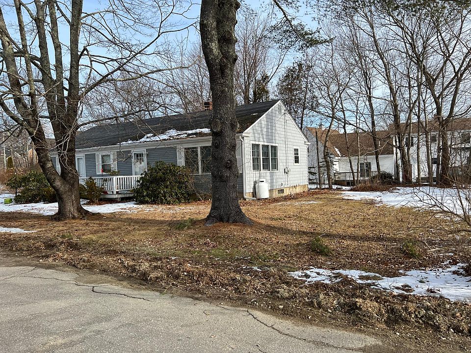 10 Mosman St, Searsport, ME 04974 Zillow
