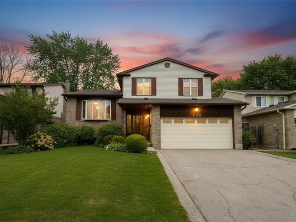 830 Syer Dr, Milton, ON L9T 4E3