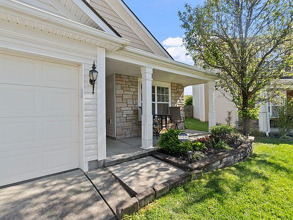 5th image of 900 Killean Ct
