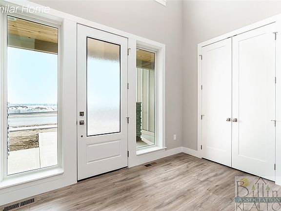 4th image of 4940 Silver Creek Trl
