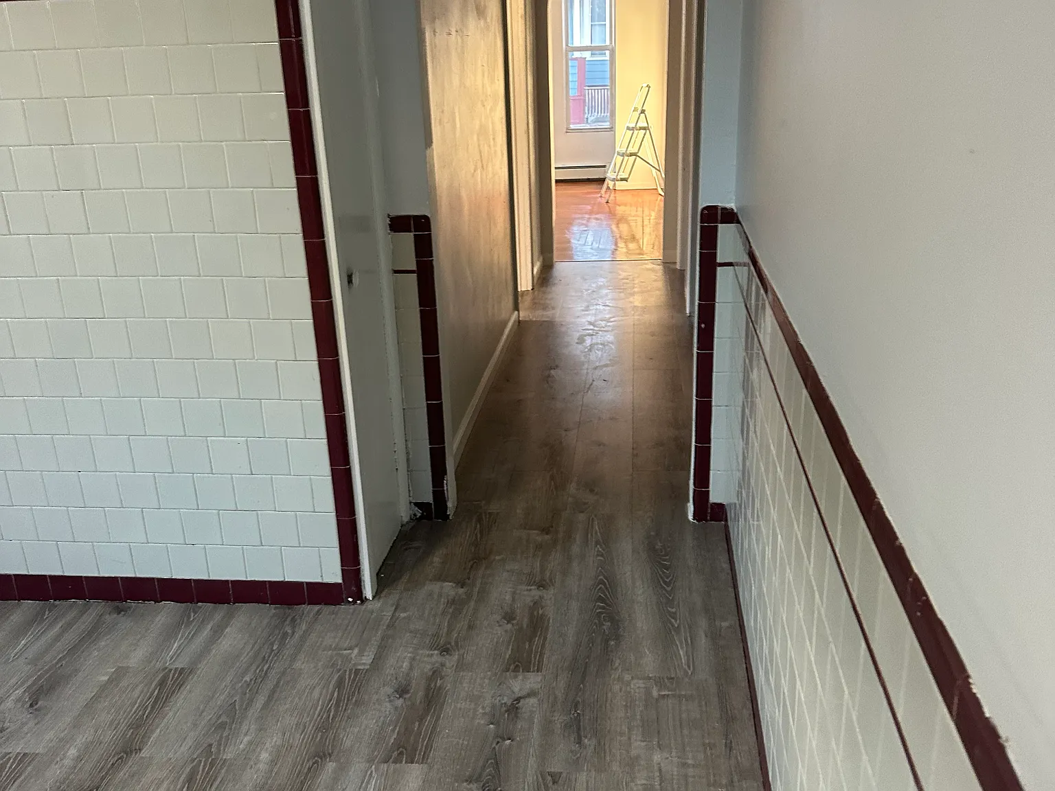 3 bed, 1100 sqft, $1,950 — Photo 3