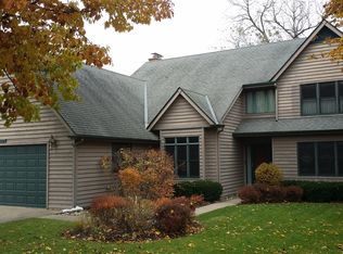40 Center Ave, Wheeling, IL 60090