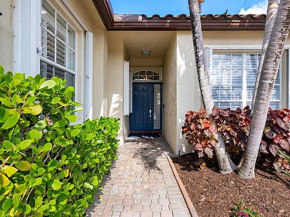 4th image of 7743 Doubleton Drive