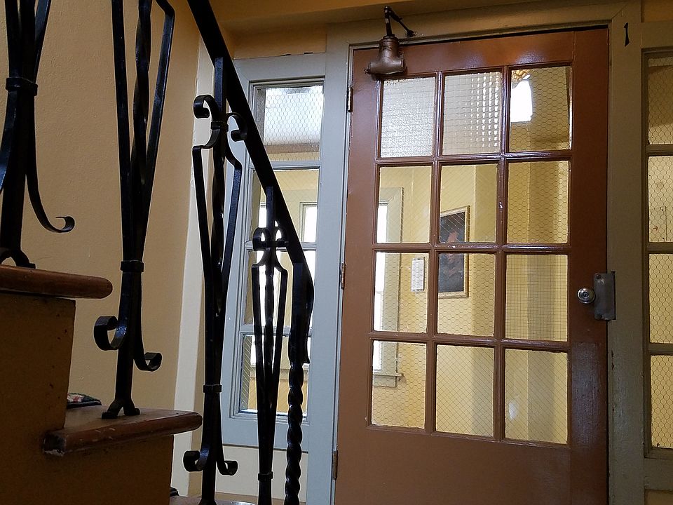 1st image of 5415 N Albina Ave APT 112
