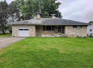 6105 W Taylor Rd, Muncie, IN 47304