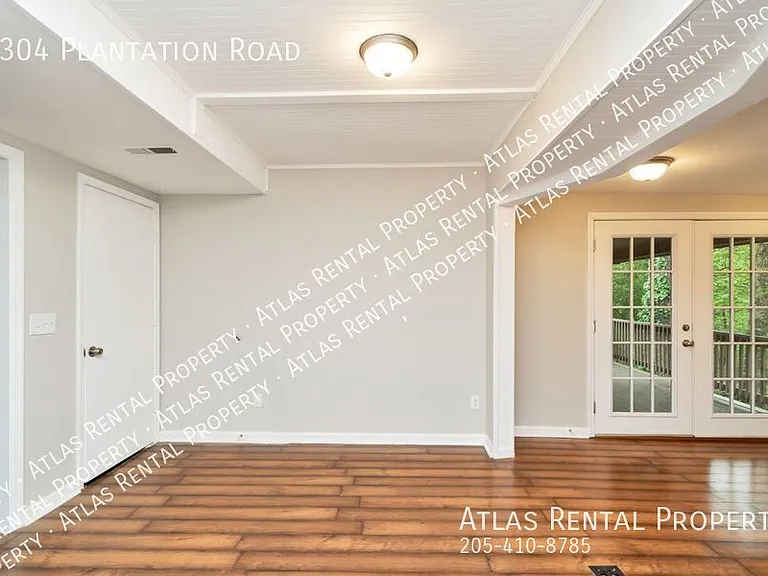 7304 Plantation Rd — Photo 8