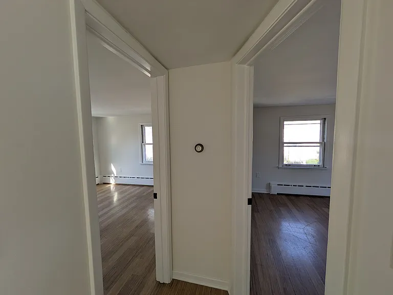1516 Lee St — Photo 40