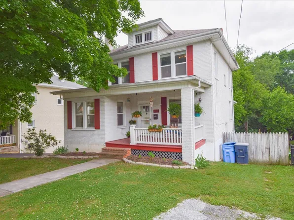 2718 Tillett Rd SW, Roanoke, VA 24015