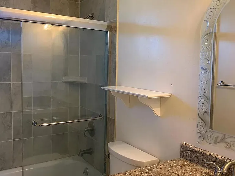 1175 Johnson Ave — Photo 8