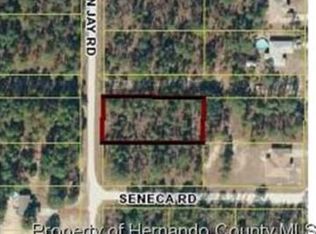 Green Jay Rd, Weeki wachee, FL 34614