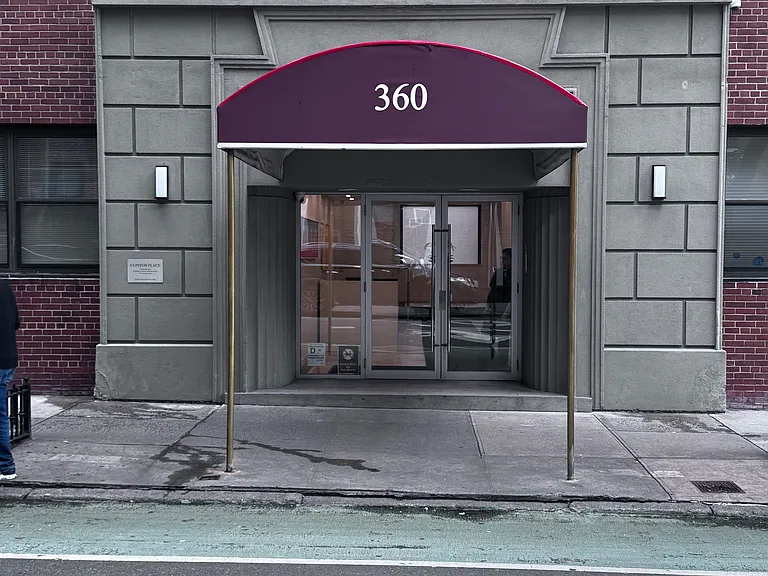 360 W 55th St #4C — Photo 15