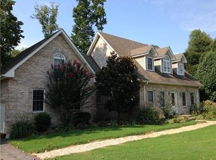 226 Sanctuary Ct, Springfield, TN 37172