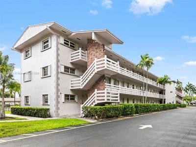700 Layne Blvd APT 221, Hallandale, FL, 33009