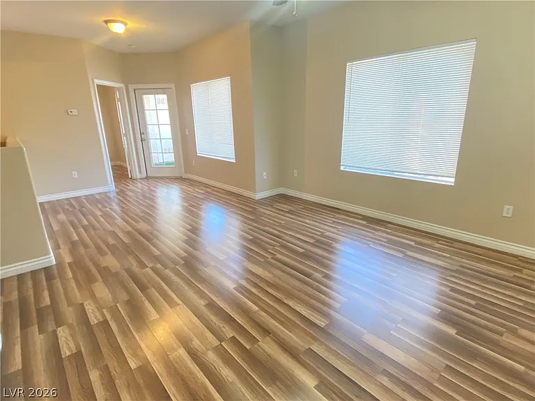 3400 Cabana Dr #2049 — Photo 2