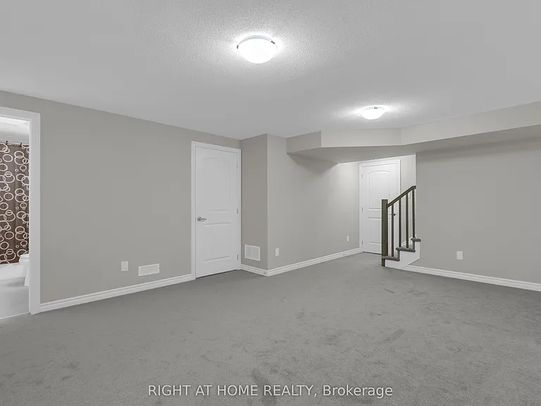 46 Focality Cres — Photo 24