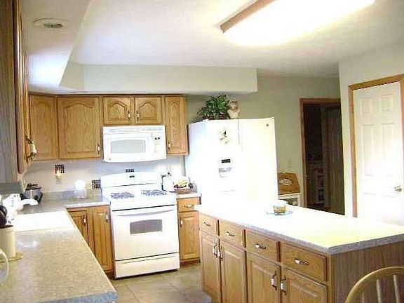 4th image of 3016 W Bonaire Ave
