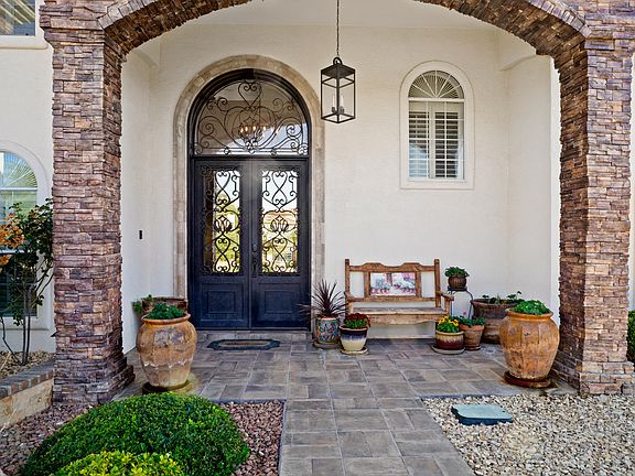 5th image of 6482 Calle Del Sol Dr