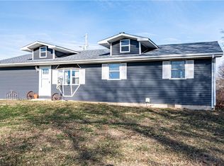 1388 Whitley Point Rd, Gays, IL 61928