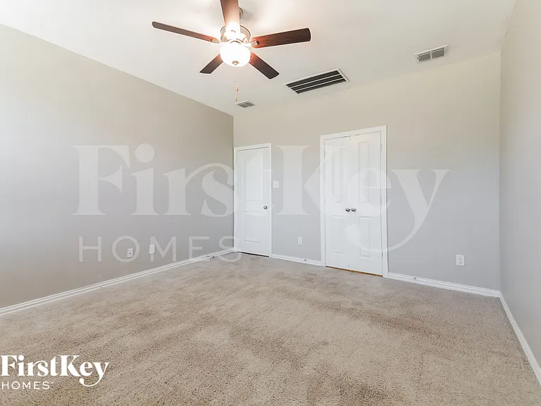 2324 Okeefe Dr — Photo 11