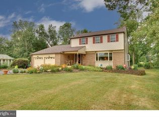 1634 Hedgewood Rd, Hatfield, PA 19440