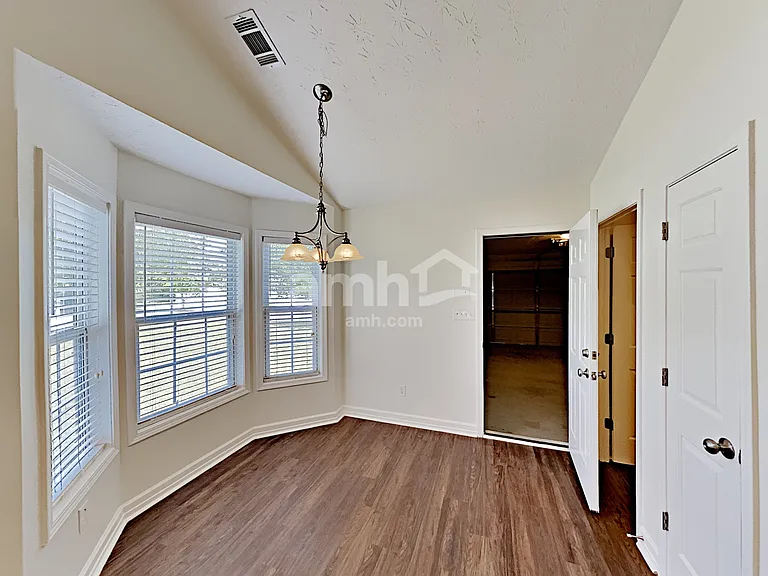 2534 Dalesford Ct — Photo 5