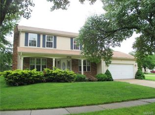 1719 Faith Ct, Fenton, MO