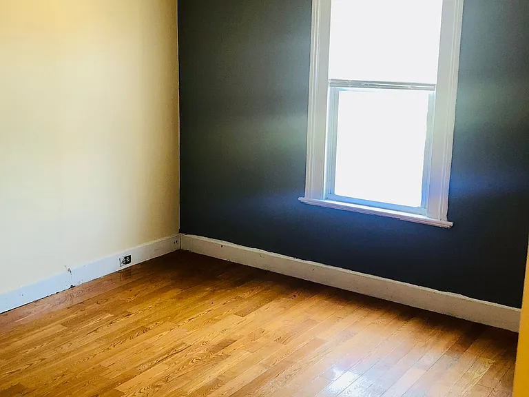 80 Maple Ave #80 — Photo 4