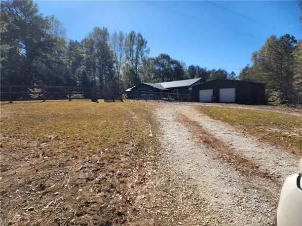 1048 Seals Rd, Dallas, GA 30157