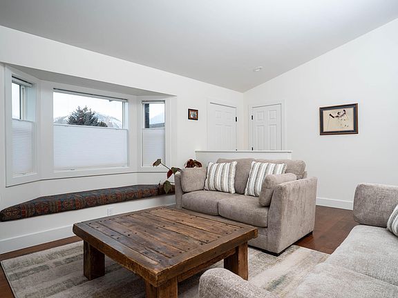 2nd image of 3050 Berrycreek Dr