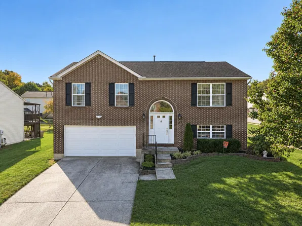 2 S Brushwood Ct, Alexandria, KY 41001
