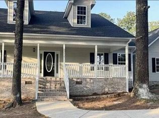 2270 Brow Rd, Trenton, GA 30752