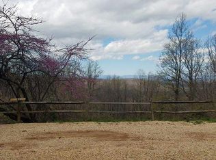 51 Redwood Lodge, Waynesboro, VA 22980