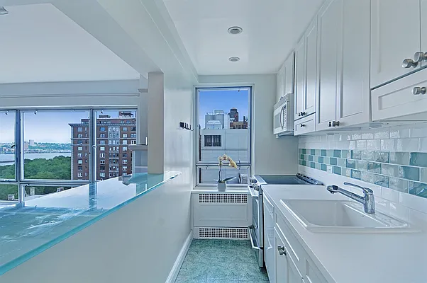 Sold by Corcoran | media 12