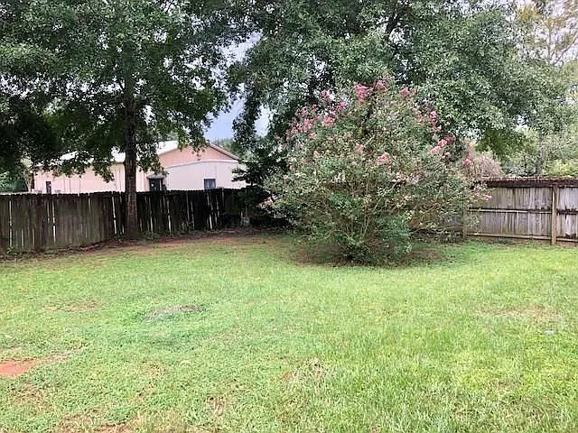 6313 Medearis Ct — Photo 12