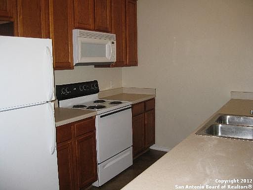 2nd image of 10607 Mathom Lndg APT 1