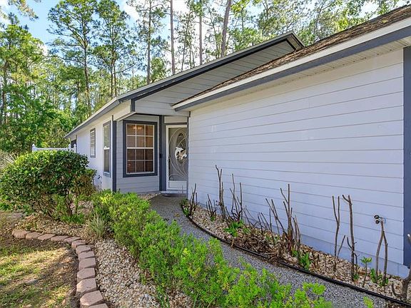 3rd image of 148 Lakeside Cir