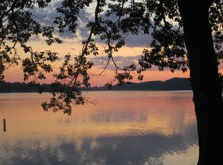 N8736 Wilmers Point Ln, East Troy, WI