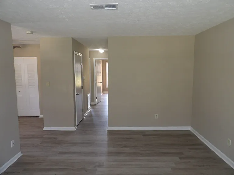 115 Potomac Ct #A — Photo 5