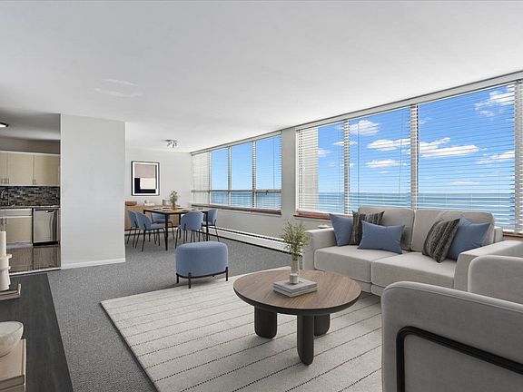 3rd image of 6171 N Sheridan Rd APT 1112