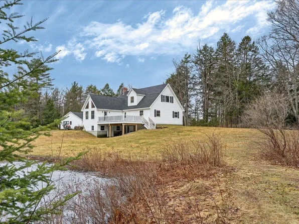 171 Plummer Road, Palermo, ME 04354