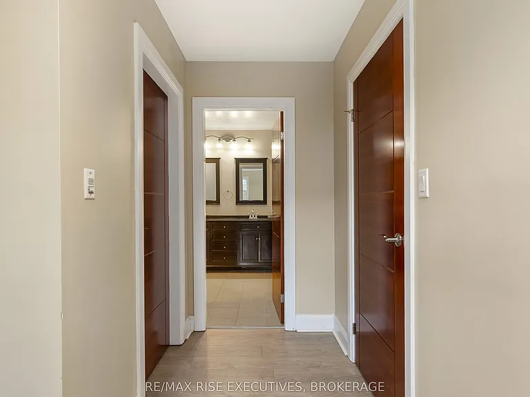 539 Armstrong Rd #516 — Photo 26