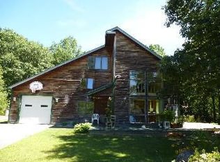 38 Highview Dr, New Gloucester, ME 04260