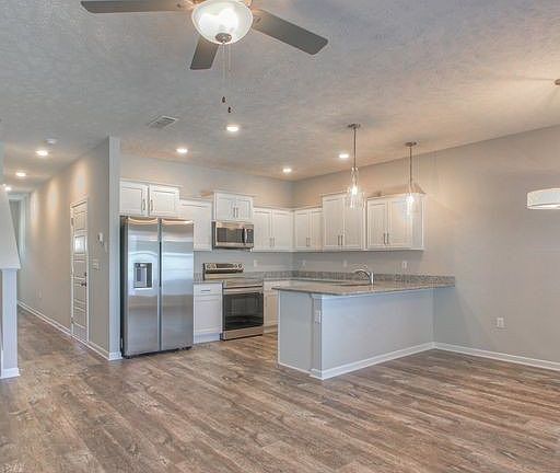 5th image of 1850 Bethpage Dr Lot 136