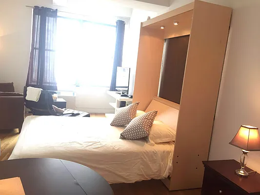 Rented by Keller Williams NYC | media 33