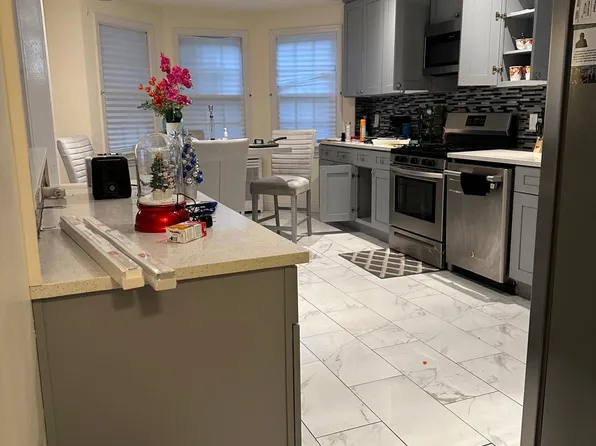 (undisclosed Address), Elmont, NY 11003