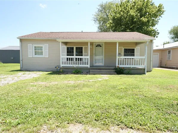514 W Elk St, Dexter, MO 63841