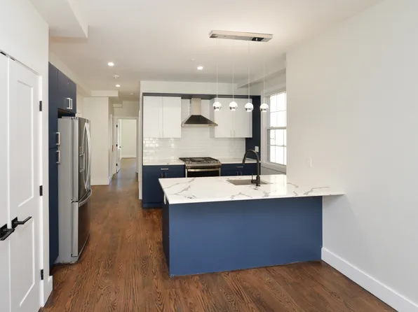 203 3rd St APT 2, Jersey City, NJ 07302