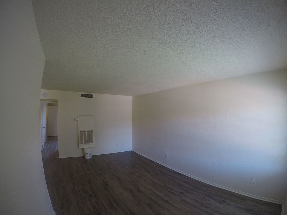 1st image of 2052 Rogers St #3