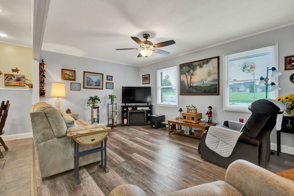 next background image