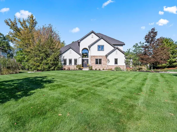 2710 Silverleaf Dr, Powell, OH 43065